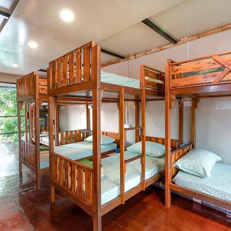 Bunga Hostel Female Dorm Pantai Cenang  Exterior foto